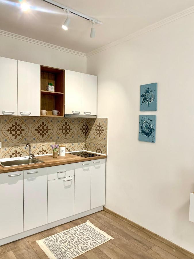 Sol Lux Studio Apartments 2Nd Floor Durrës Esterno foto